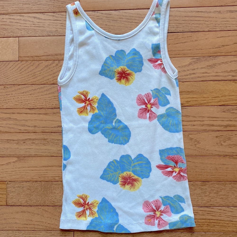 Flowers print stretchy tank top